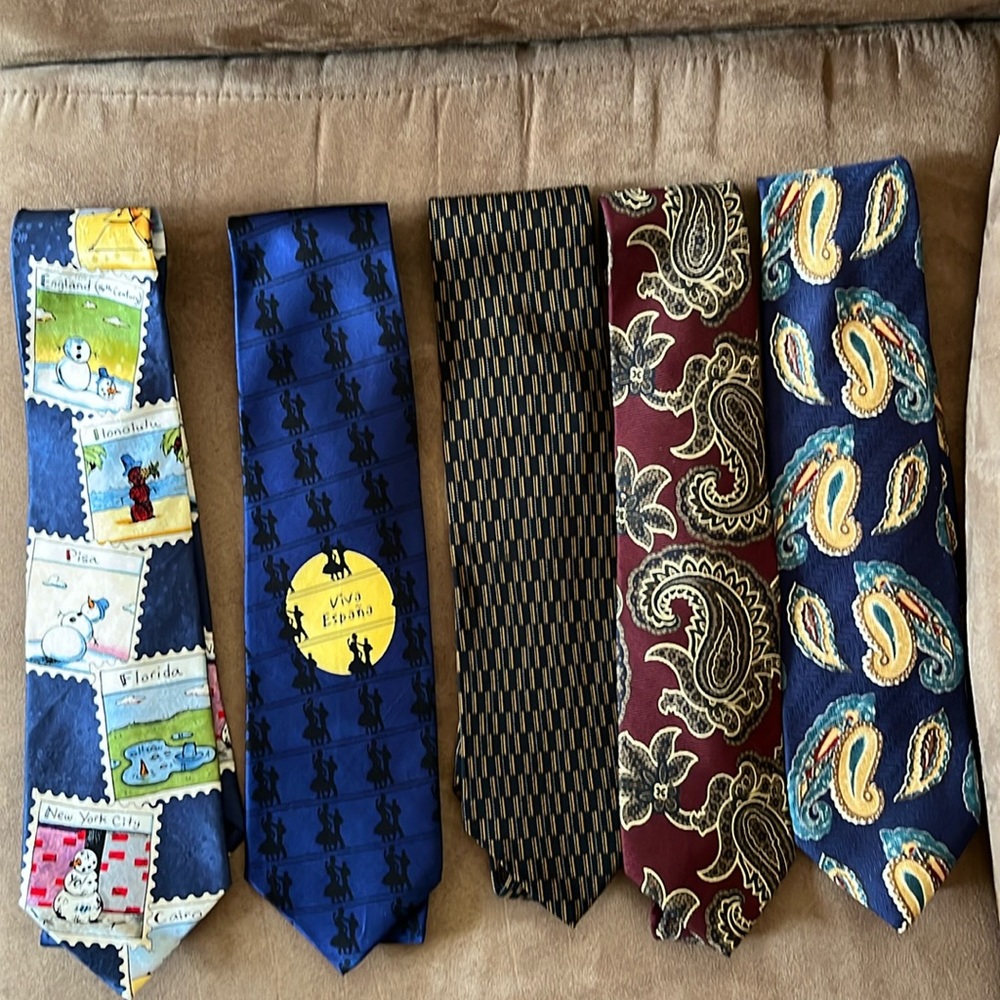 5 ties American greetings, Robyn Ruth, Jay. FERRA, Kenneth Gordon, Jos …